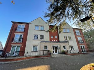 Woodthorpe Drive, Woodthorpe, NG5